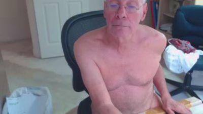 fun_guy3 live cam on Cam4
