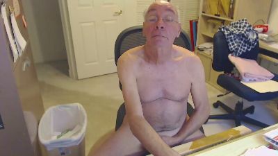 fun_guy3 live cam on Cam4