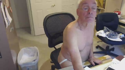 fun_guy3 live cam on Cam4