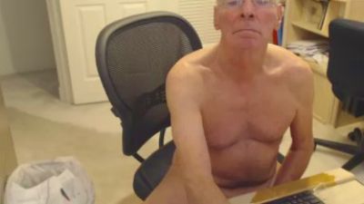 fun_guy3 live cam on Cam4
