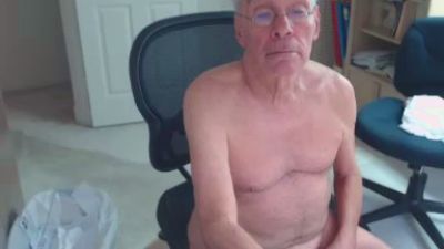 fun_guy3 live cam on Cam4