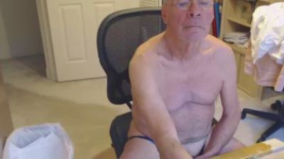 fun_guy3 live cam on Cam4