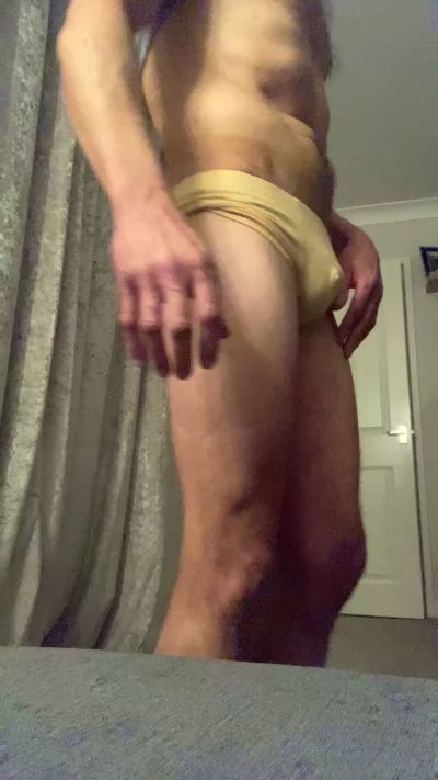 funguy19782 live cam on Cam4