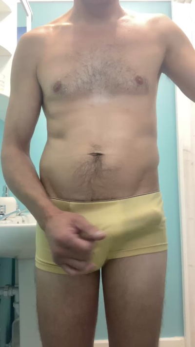 funguy19782 live cam on Cam4