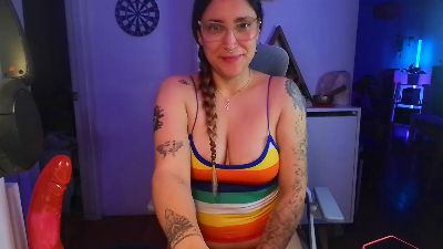 funnygirl live cam on Cam4