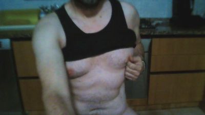 furfante___ live cam on Cam4