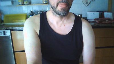 furfante___ live cam on Cam4