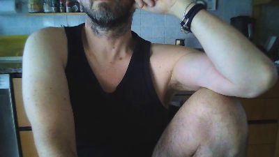 furfante___ live cam on Cam4