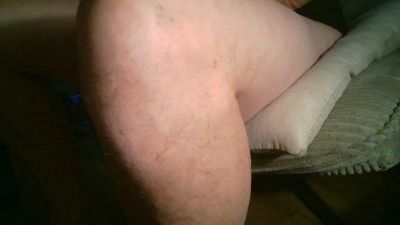 fusskuss2710 live cam on Cam4