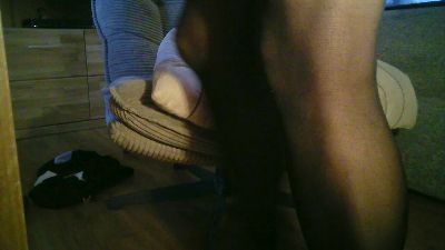fusskuss2710 live cam on Cam4