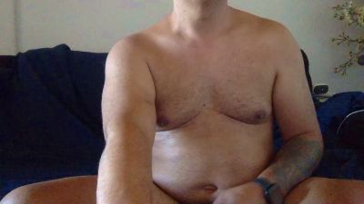 futbolin84 live cam on Cam4