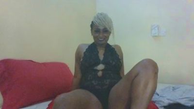 gITHERI live cam on Cam4