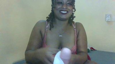 gITHERI live cam on Cam4