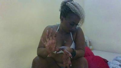 gITHERI live cam on Cam4