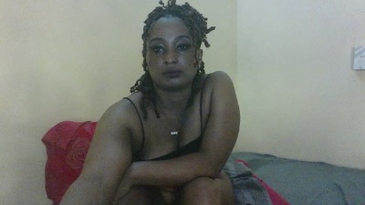 gITHERI live cam on Cam4