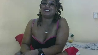 gITHERI live cam on Cam4