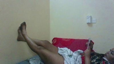 gITHERI live cam on Cam4
