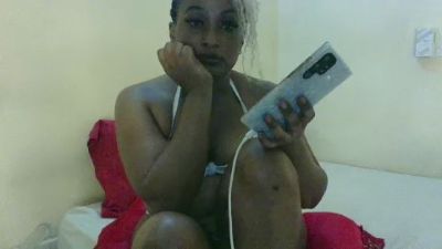 gITHERI live cam on Cam4