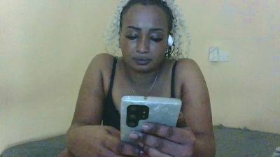 gITHERI live cam on Cam4