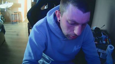 gabber1994 live cam on Cam4