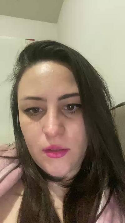 gabi_babi live cam on Cam4