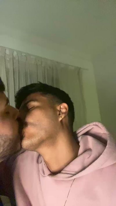 gabreurjj live cam on Cam4