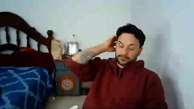 gabriel_180 live cam on Cam4