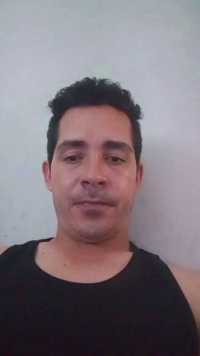 gabriel_hot1 live cam on Cam4