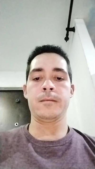 gabriel_hot1 live cam on Cam4