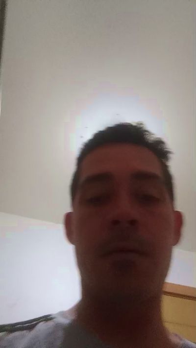 gabriel_hot1 live cam on Cam4