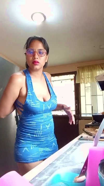 gabriela2821 live cam on Cam4