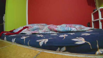 gabriela_cum live cam on Cam4