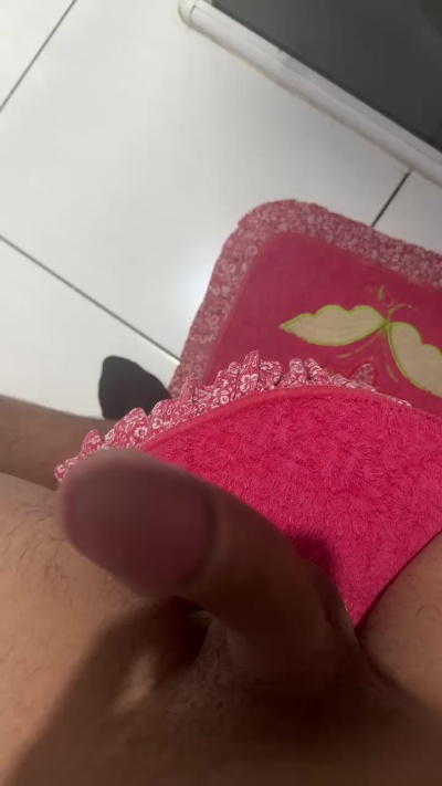 gabrieldotado4 live cam on Cam4
