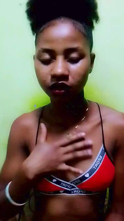 gabriella1 live cam on Cam4