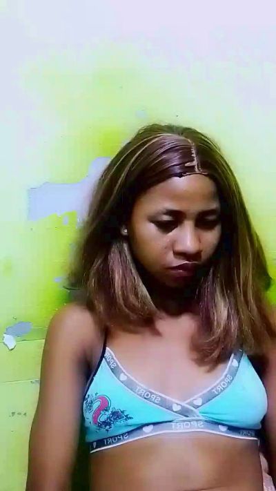gabriella1 live cam on Cam4