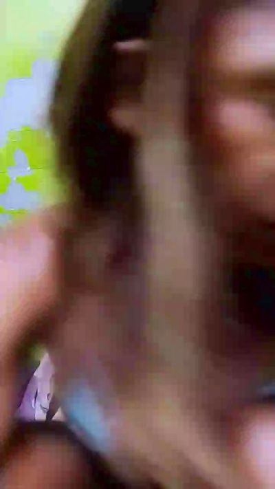 gabriella1 live cam on Cam4