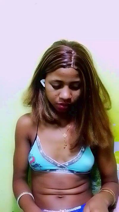 gabriella1 live cam on Cam4