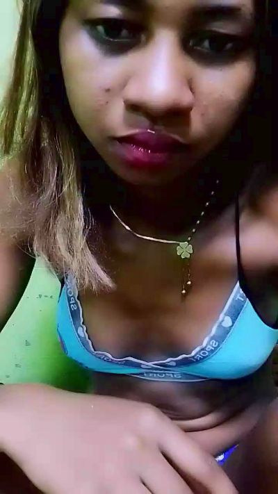 gabriella1 live cam on Cam4