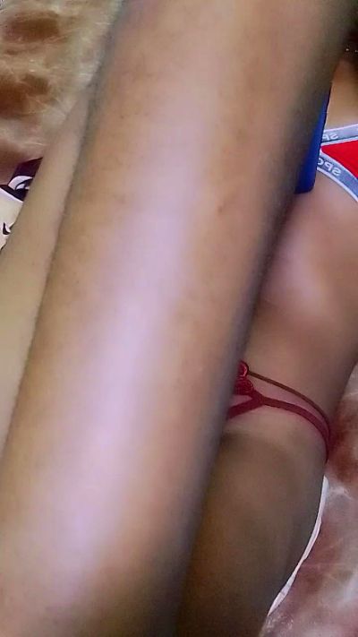 gabriella1 live cam on Cam4