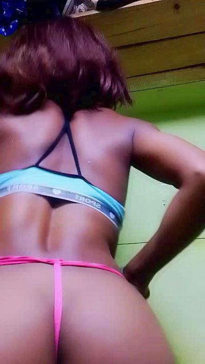 gabriella1 live cam on Cam4