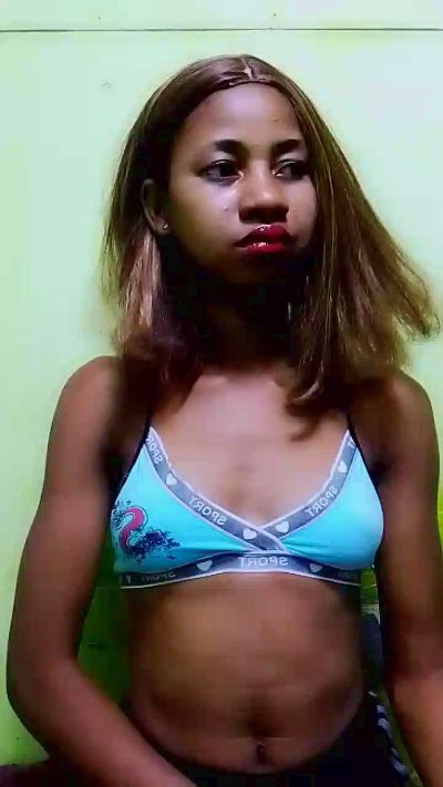 gabriella1 live cam on Cam4