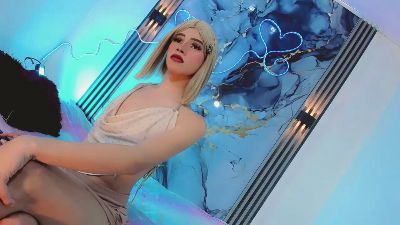 gaby_dream live cam on Cam4