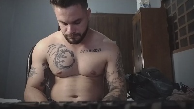 gamer_lol03 live cam on Cam4
