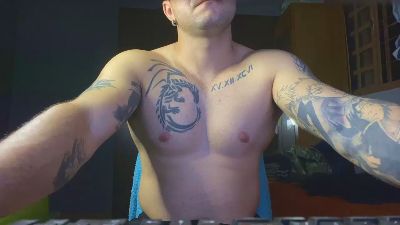 gamer_lol03 live cam on Cam4