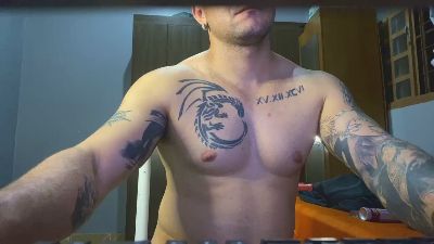 gamer_lol03 live cam on Cam4
