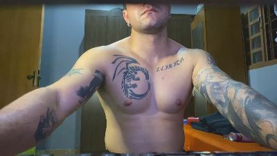 gamer_lol03 live cam on Cam4