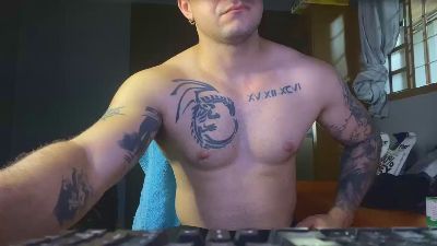 gamer_lol03 live cam on Cam4