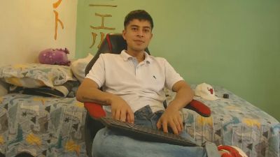 ganglatin live cam on Cam4