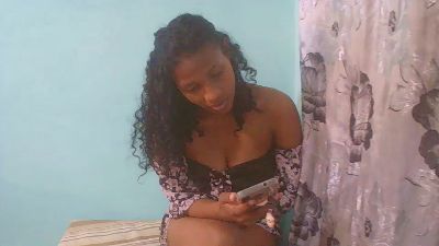 garcia081 live cam on Cam4