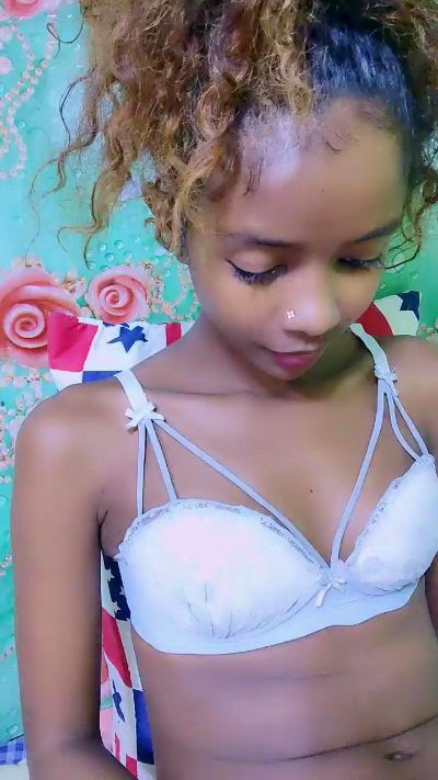 garcia207 live cam on Cam4